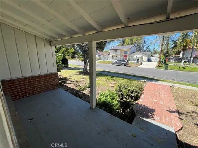7428 Vanalden Avenue, Reseda, California 91335