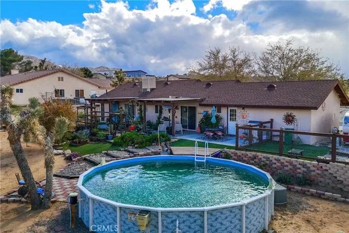 6623 San Angelo Avenue, Joshua Tree, California 92252