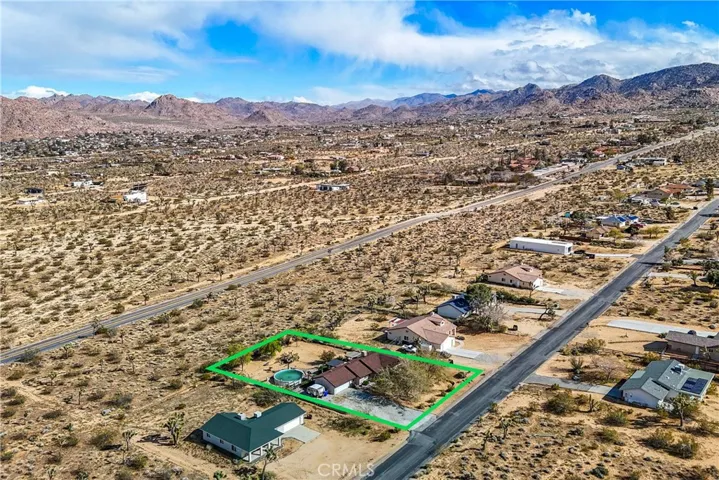 6623 San Angelo Avenue, Joshua Tree, California 92252