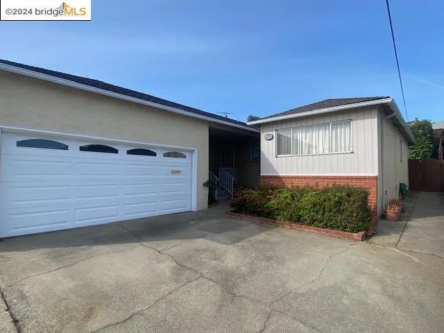 13830 School St, San Leandro, California 94578