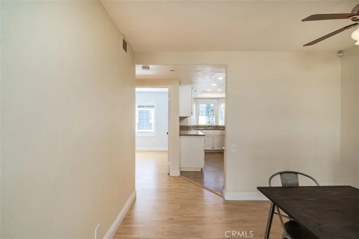 19125 Beachcrest Ln B, Huntington Beach, California 92646