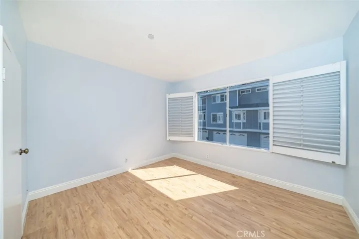 19125 Beachcrest Ln B, Huntington Beach, California 92646