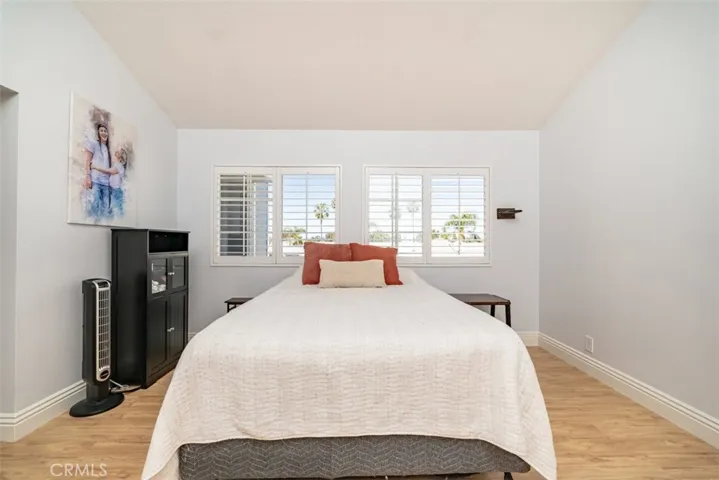 19125 Beachcrest Ln B, Huntington Beach, California 92646