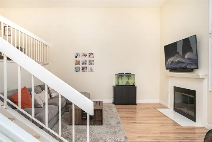19125 Beachcrest Ln B, Huntington Beach, California 92646