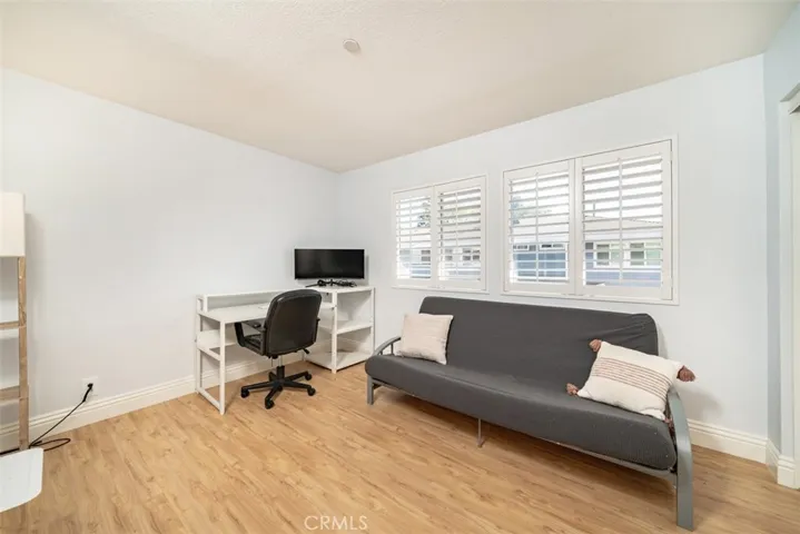 19125 Beachcrest Ln B, Huntington Beach, California 92646