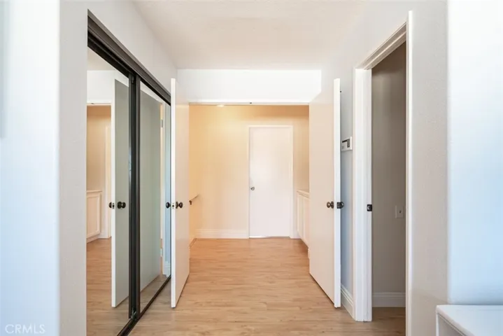 19125 Beachcrest Ln B, Huntington Beach, California 92646