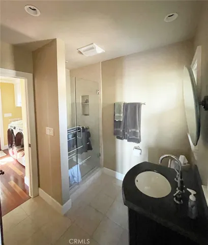 16 Stallion Road, Rancho Palos Verdes, California 90275