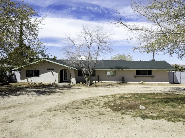 56664 Carlyle Drive, Yucca Valley, California 92284