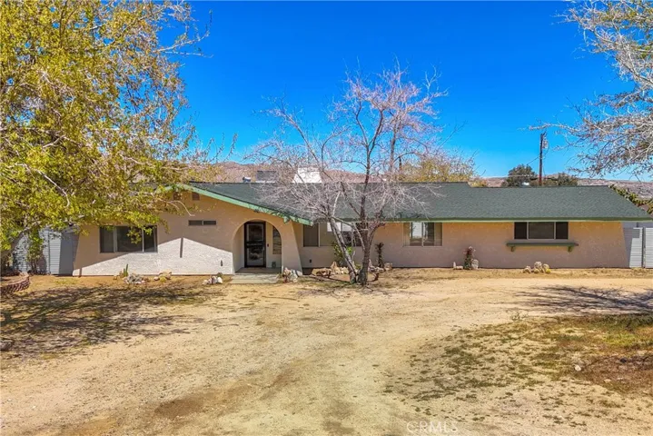 56664 Carlyle Drive, Yucca Valley, California 92284