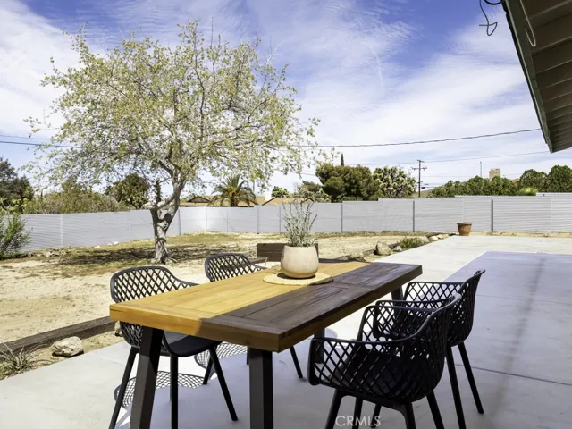 56664 Carlyle Drive, Yucca Valley, California 92284