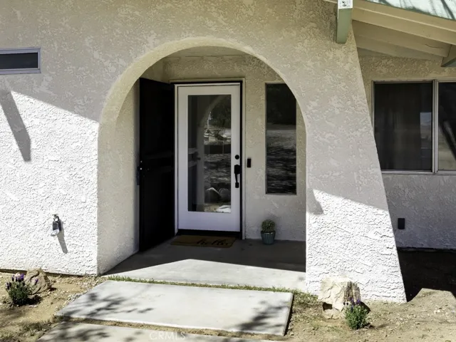 56664 Carlyle Drive, Yucca Valley, California 92284