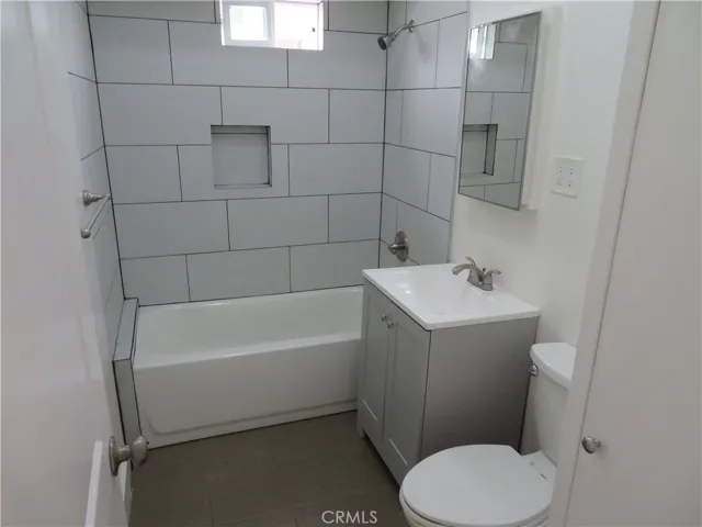 3923 S Normandie Avenue, Los Angeles, California 90037