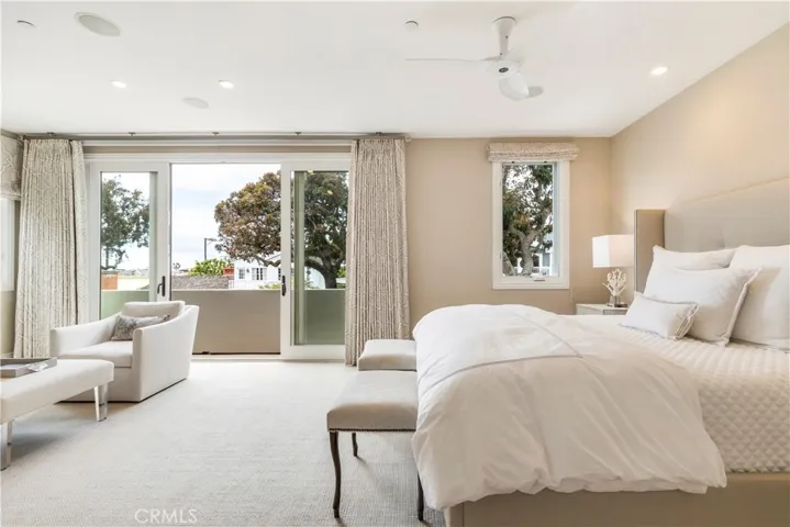 218 Narcissus Avenue, Corona Del Mar, California 92625