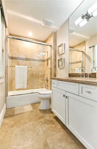 218 Narcissus Avenue, Corona Del Mar, California 92625