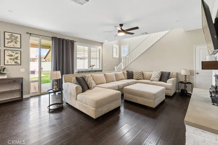 1515 Rose Quartz Lane, Beaumont, California 92223