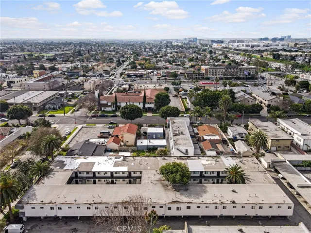 115 N Oak Street, Inglewood, California 90301