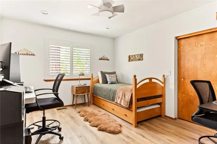 345 Summit Road, Lake Arrowhead, California 92352