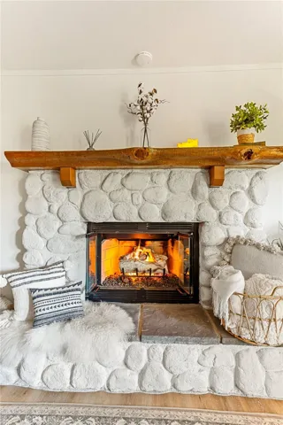 345 Summit Road, Lake Arrowhead, California 92352