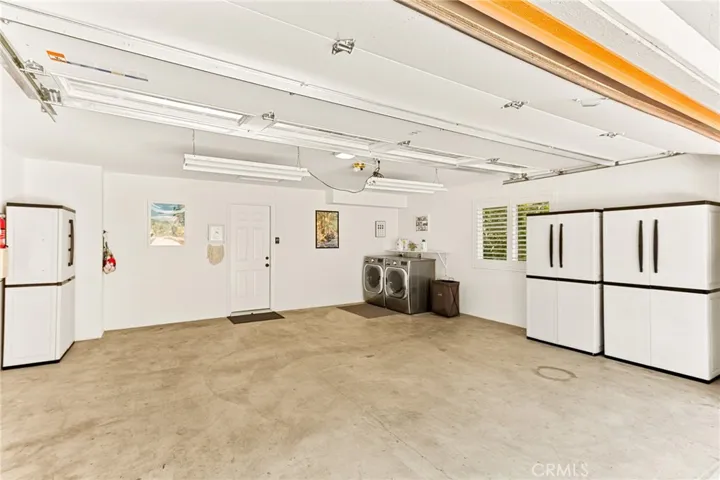 345 Summit Road, Lake Arrowhead, California 92352