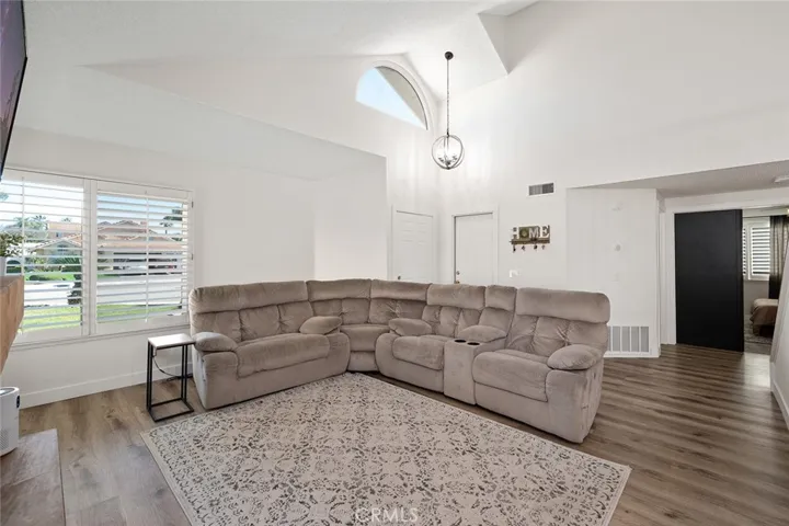 8415 Eastbrook Court, Riverside, California 92504