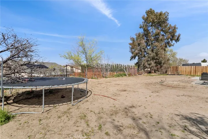 14202 Heritage Court, Victorville, California 92392