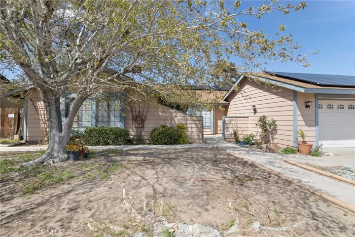 14202 Heritage Court, Victorville, California 92392