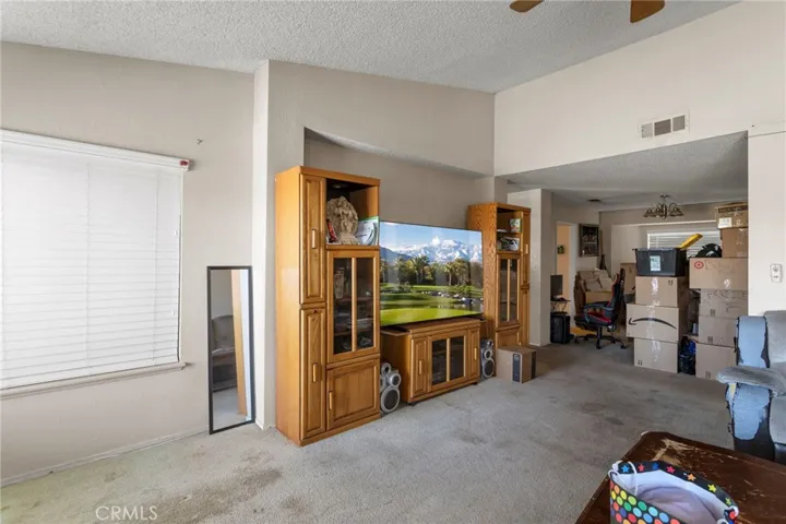 14202 Heritage Court, Victorville, California 92392