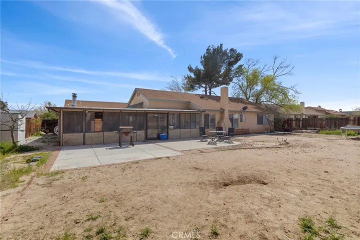 14202 Heritage Court, Victorville, California 92392