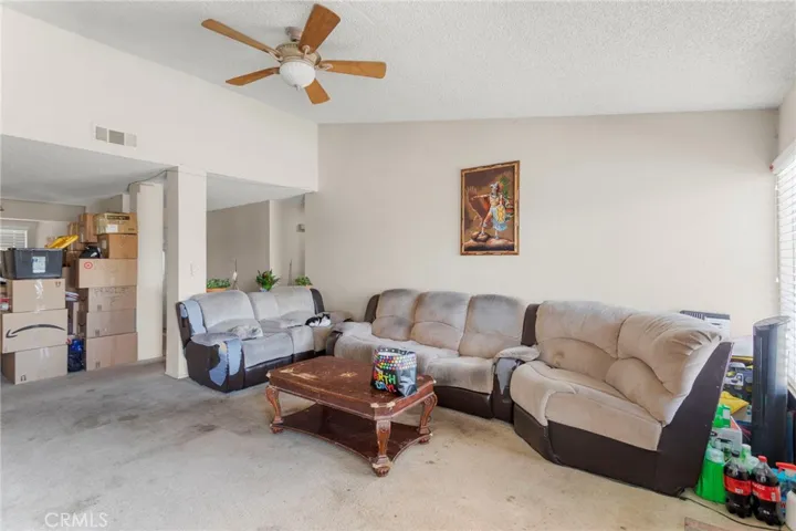 14202 Heritage Court, Victorville, California 92392