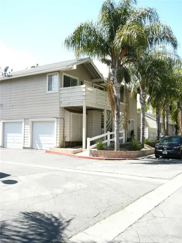 649 Walnut Drive, Lake Elsinore, California 92530