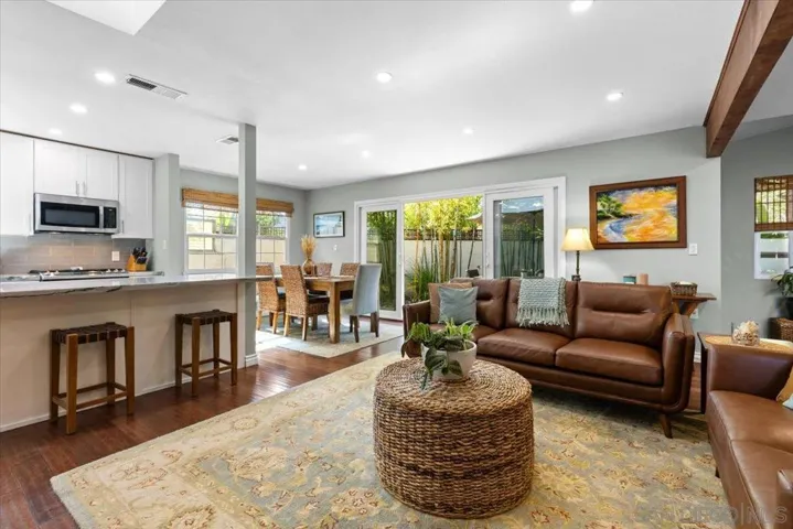 3248 Geddes Dr, San Diego, California 92117