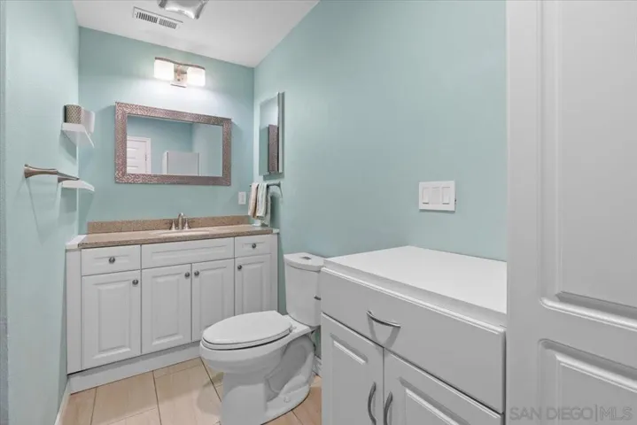3248 Geddes Dr, San Diego, California 92117