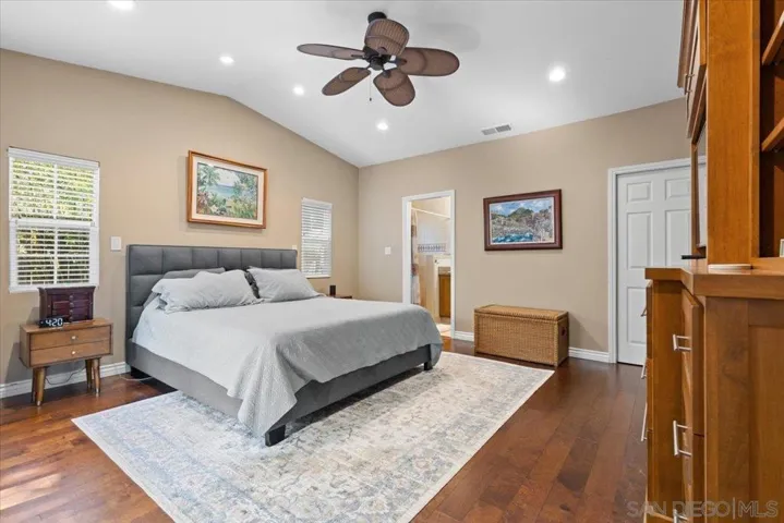 3248 Geddes Dr, San Diego, California 92117