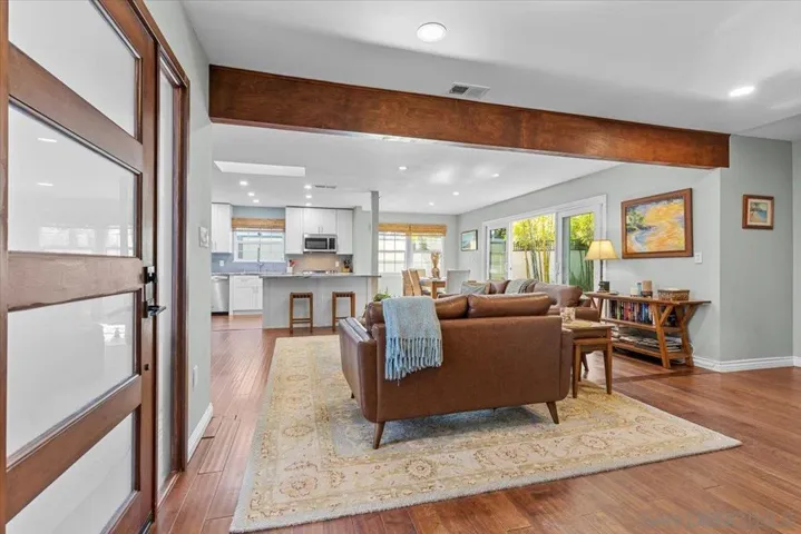 3248 Geddes Dr, San Diego, California 92117