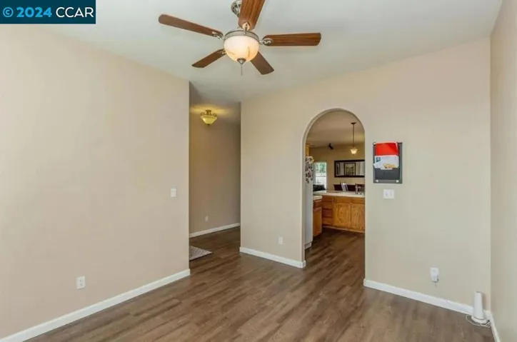 577 W Kern St, Kingsburg, California 93631