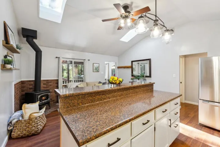 10243 E Zayante Road, Felton, California 95018