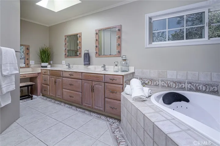 6052 Grandview Avenue, Yorba Linda, California 92886