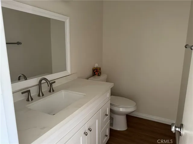 19238 Hamlin Street 2, Reseda, California 91335