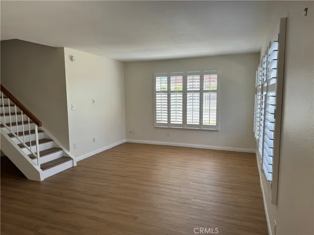 19238 Hamlin Street 2, Reseda, California 91335