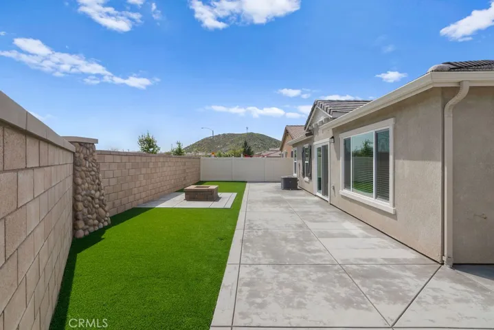28341 Digger Lane, Menifee, California 92585