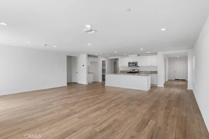 28341 Digger Lane, Menifee, California 92585