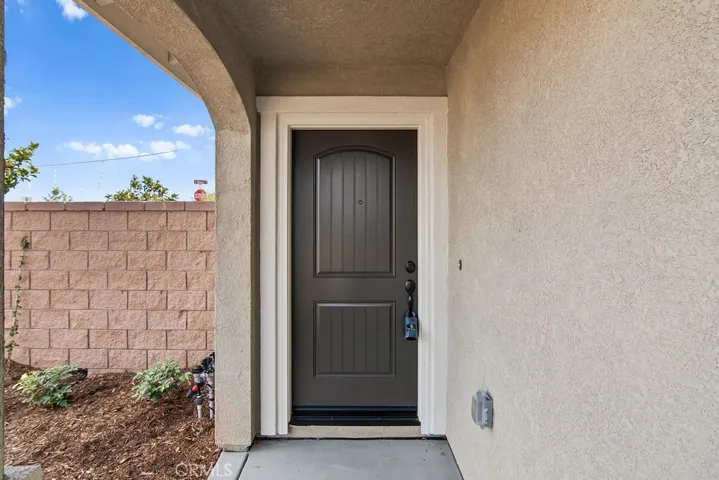 28341 Digger Lane, Menifee, California 92585