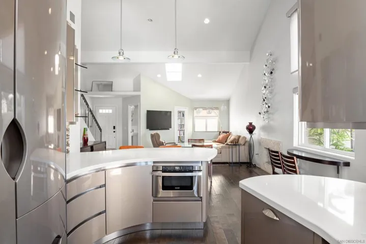2515 Horton Ave, San Diego, California 92101