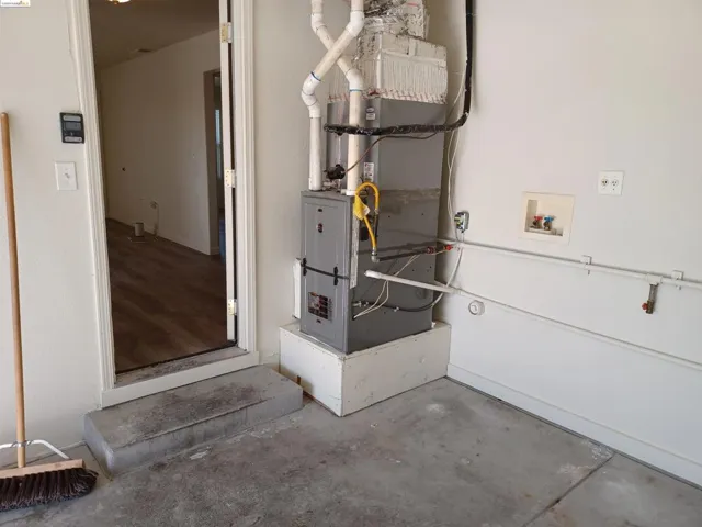 299 W Tregallas Rd, Antioch, California 94509
