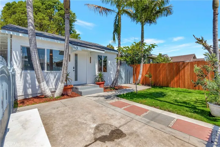 1101 W 152nd Street, Compton, California 90220