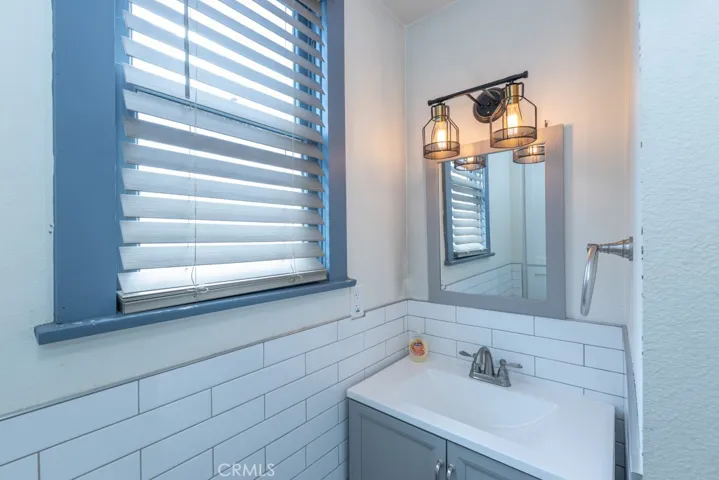 2384 9th Street, Riverside, California 92507