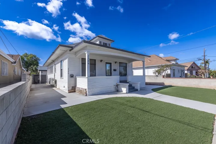 2384 9th Street, Riverside, California 92507