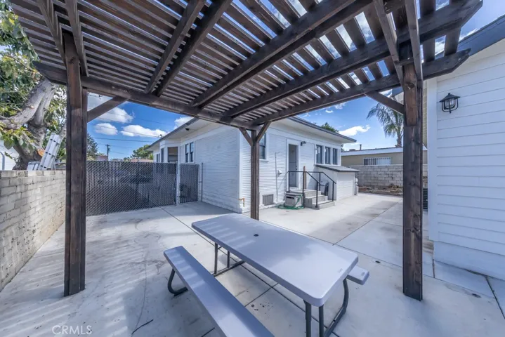 2384 9th Street, Riverside, California 92507