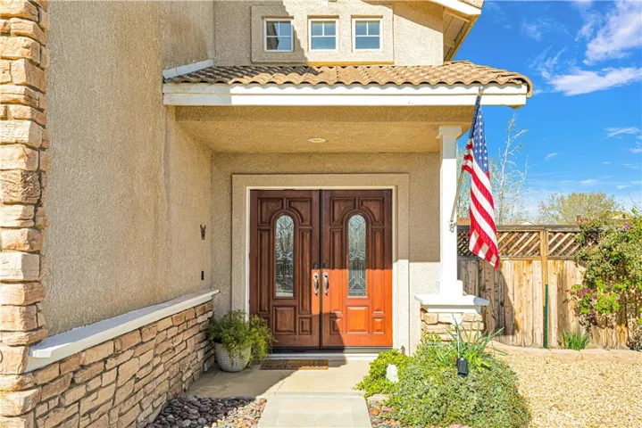 9020 Hanford Avenue, Hesperia, California 92344