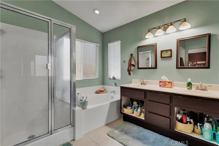 9020 Hanford Avenue, Hesperia, California 92344